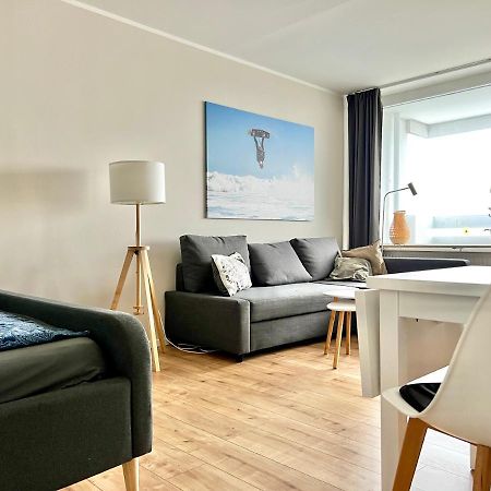 Weitblick Apartment Direkt Am Park Mit Kostenlosem Parkplatz Bremerhaven Exteriör bild